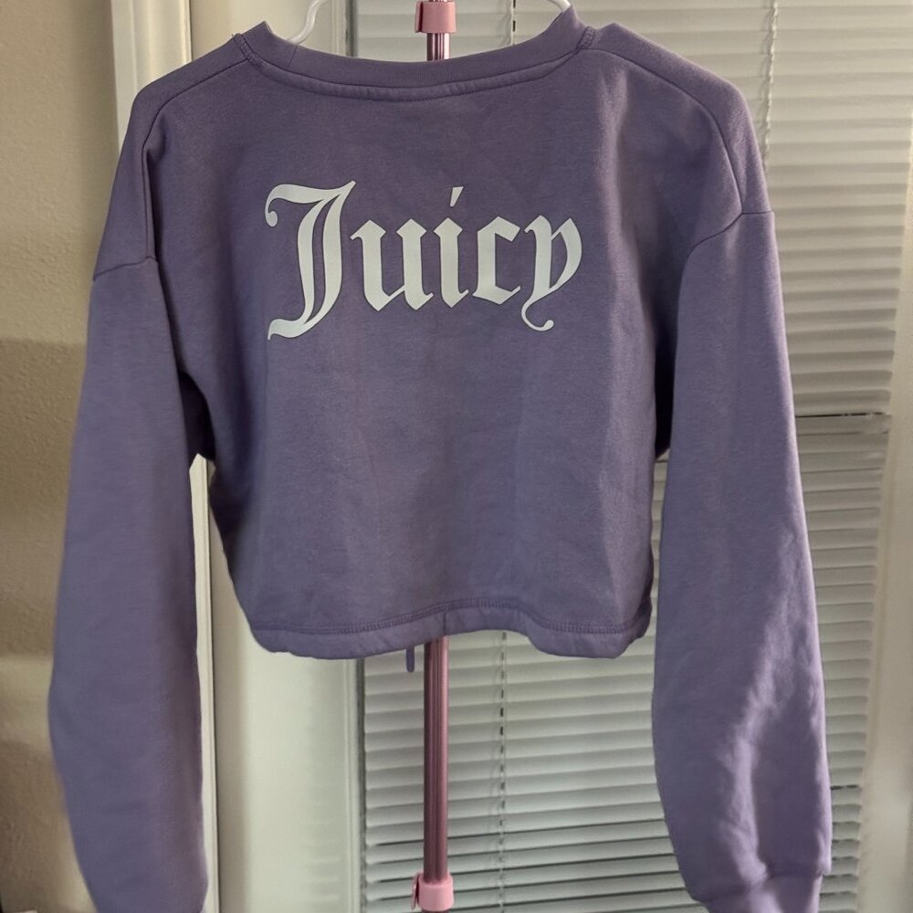 Lavender Juicy Couture crew neck